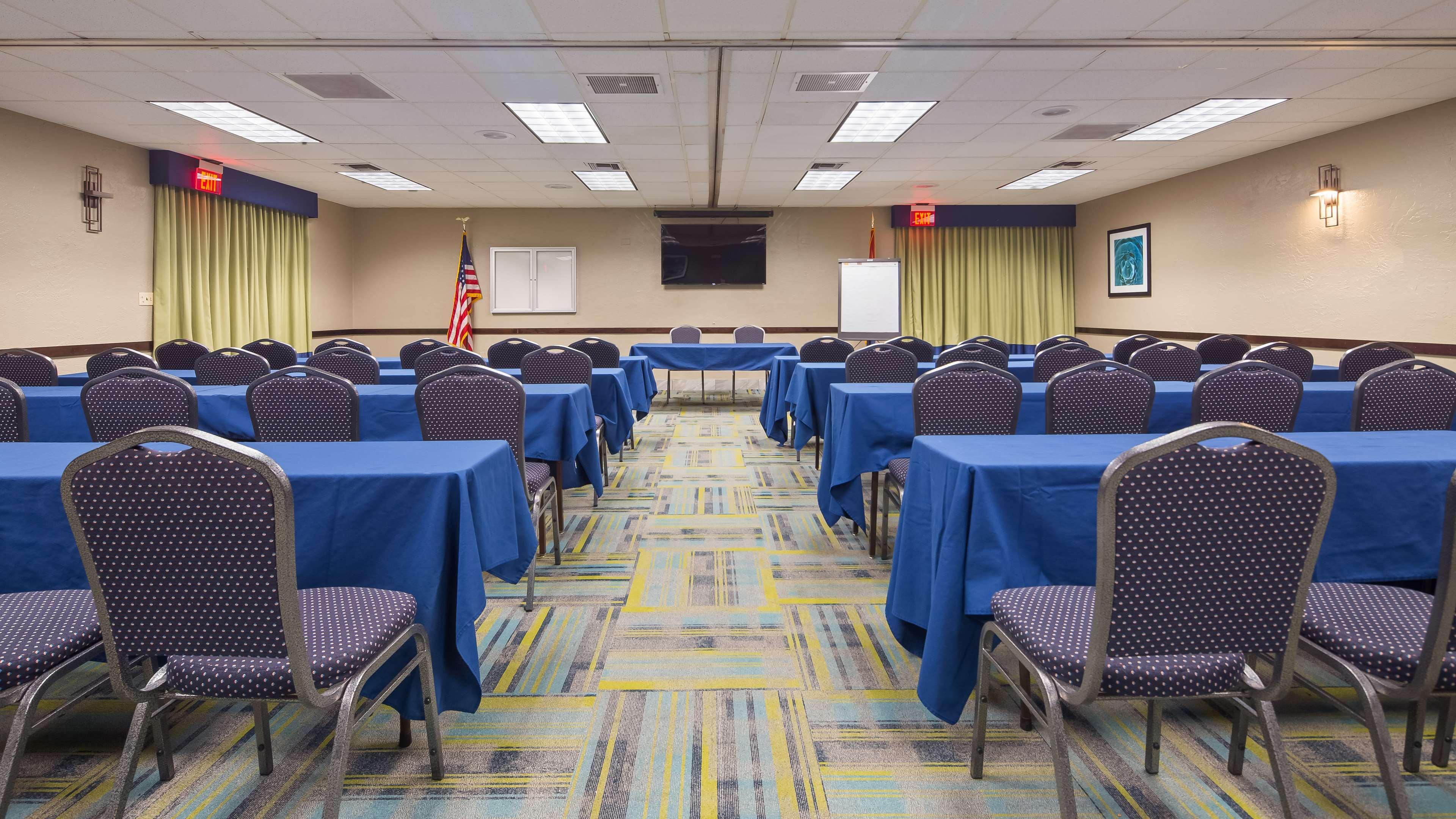 Best Western Innsuites Tucson Foothills Hotel & Suites Esterno foto