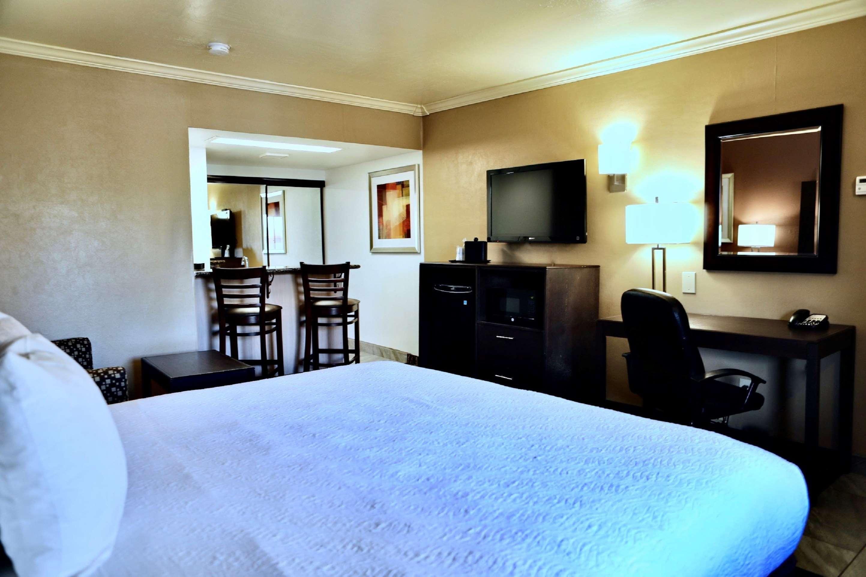 Best Western Innsuites Tucson Foothills Hotel & Suites Esterno foto